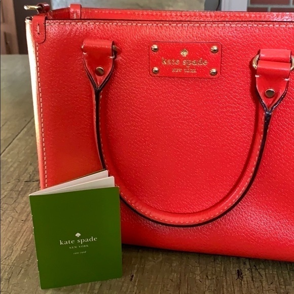 Kate spade NEW YORK Sm Wellesley Quinn Lacquered - Picture 5 of 15